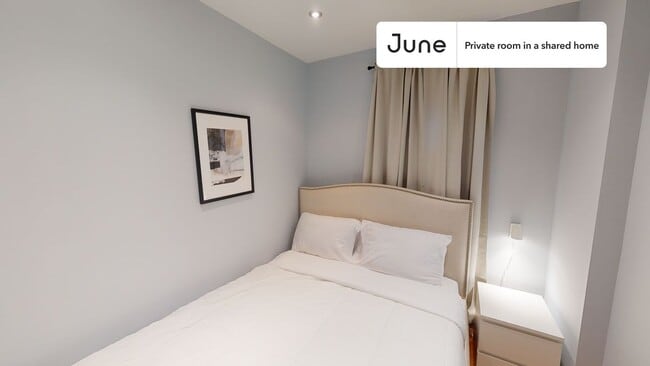 Foto del edificio - Room in Shared 4 bed/1.5 bath home