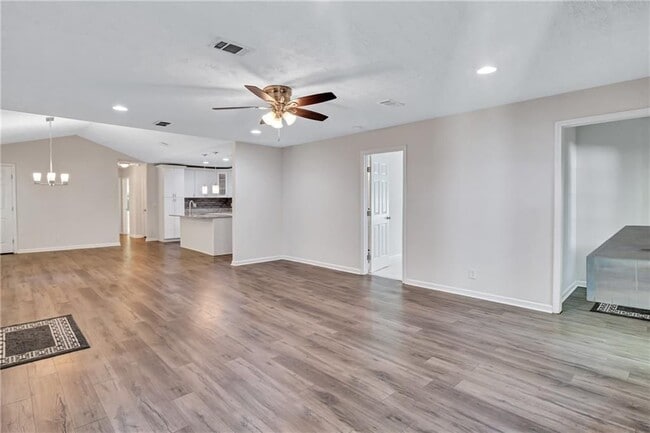 Building Photo - 5772 Lilburn Stone Mountain Rd