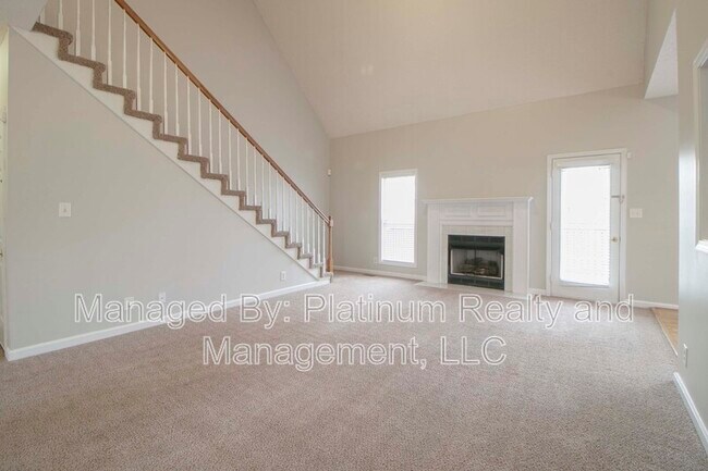 Foto del edificio - 285 Sunny Slope Ct