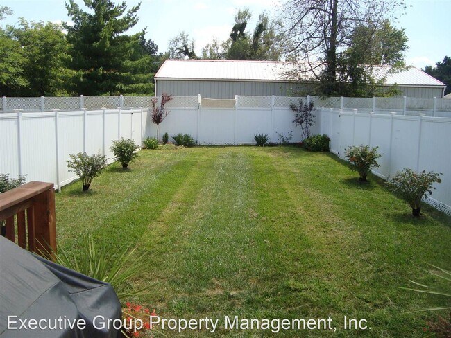 Building Photo - 3 br, 2.5 bath House - 623 S. Atcher Street