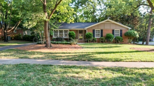 Building Photo - 6700 Castlegate Dr