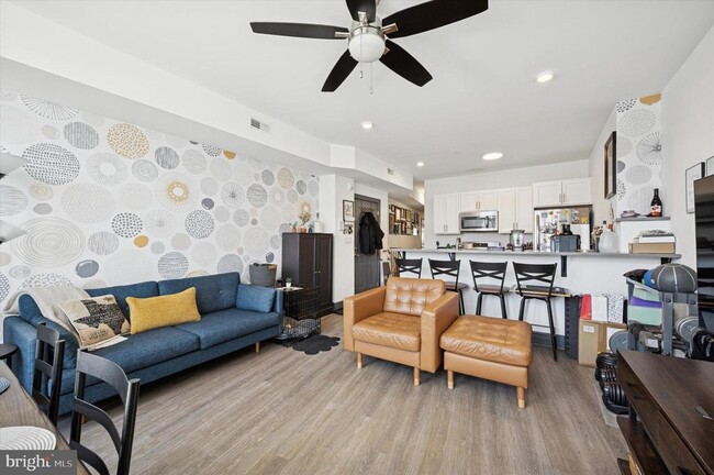 Foto del edificio - 124 Levering St