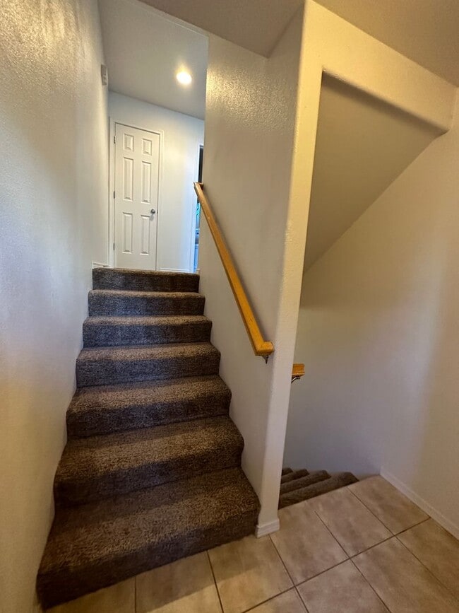 Building Photo - 4903 Porlier Ln