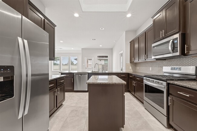 Foto del edificio - 219 Verde Lake Way