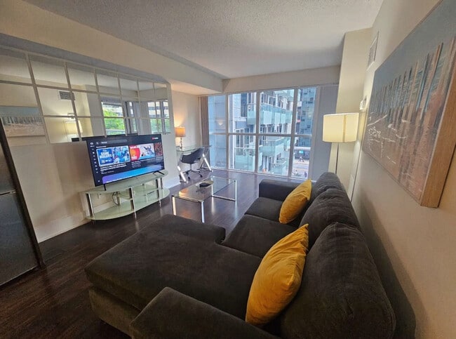 Building Photo - 300 Front St W