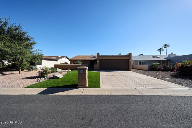 Foto del edificio - 9833 E Watford Way