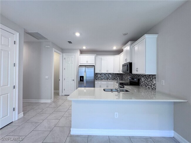 Building Photo - 1073 Tranquil Brk Dr