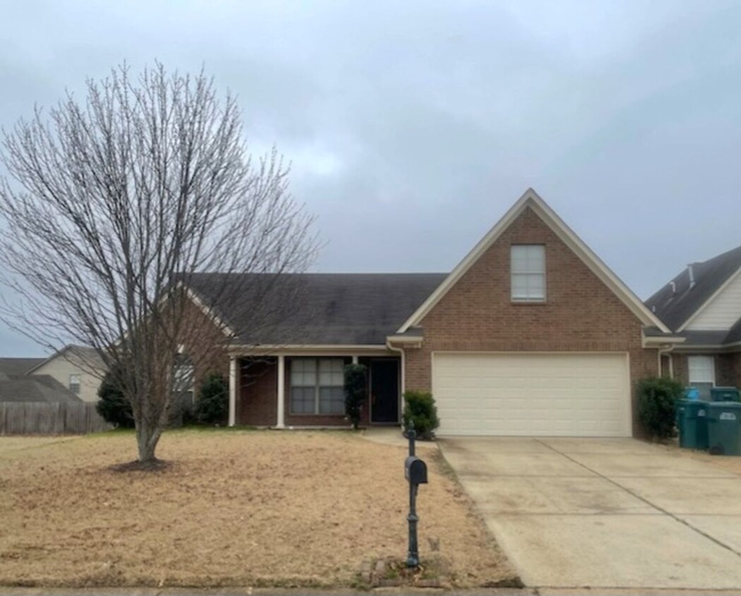 Foto principal - Deer Chase subdivision, Desoto Central Sch...