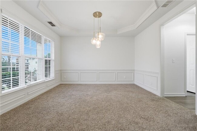 Building Photo - 3680 Moor Pointe Dr