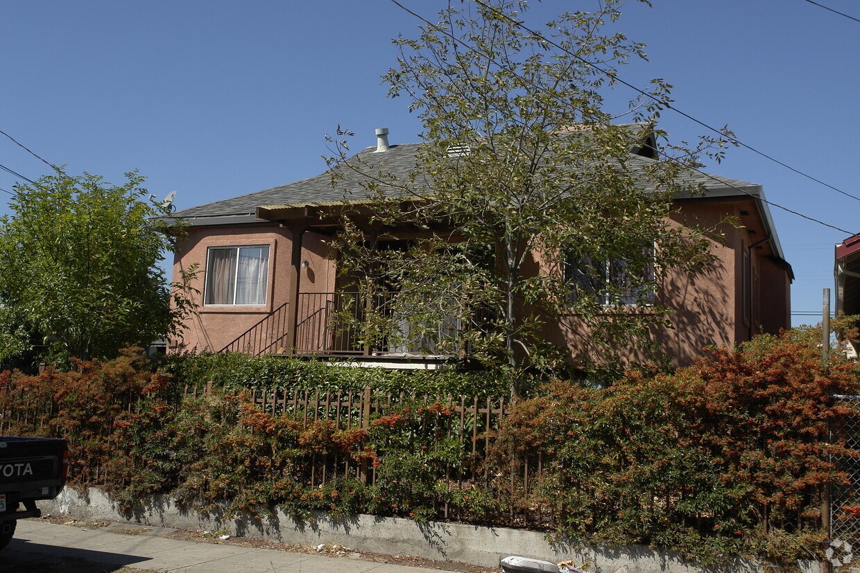 Foto del edificio - 1901 69th Ave
