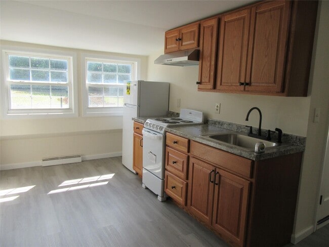 Building Photo - 2135 NY-94