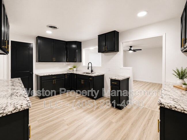 Foto del edificio - 9609 Greystone Ave