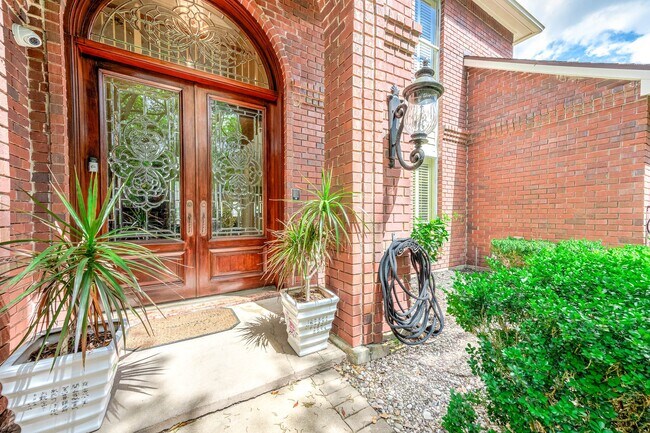 Foto del edificio - 3702 Belle Grove Ln