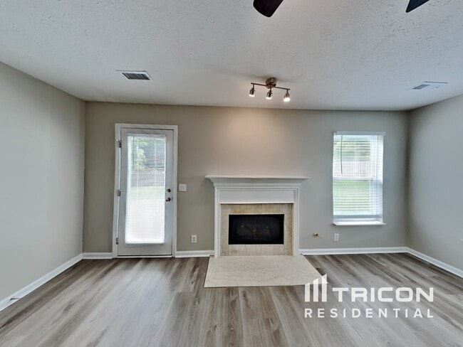 Building Photo - 7120 Commonwealth Cir