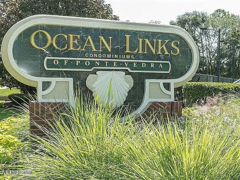 Ocean Links on Solana Road - 900 Ironwood Dr