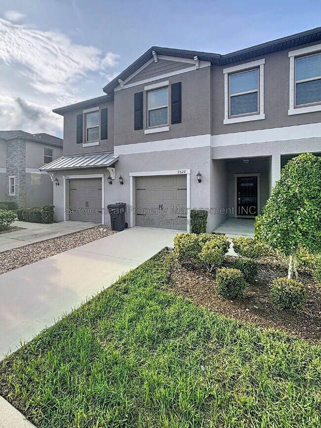 Foto del edificio - 9528 Pembrooke Pines Dr