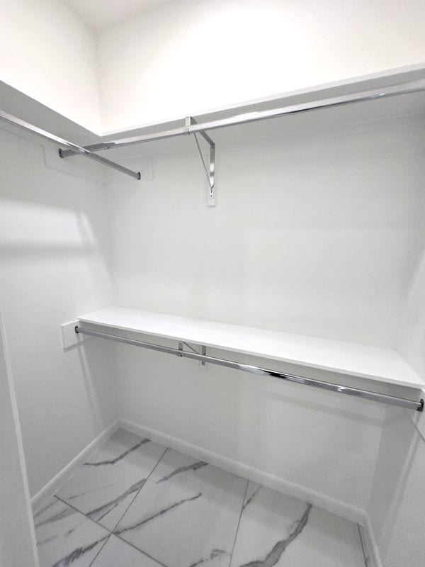 Building Photo - 3201 Magdalena St