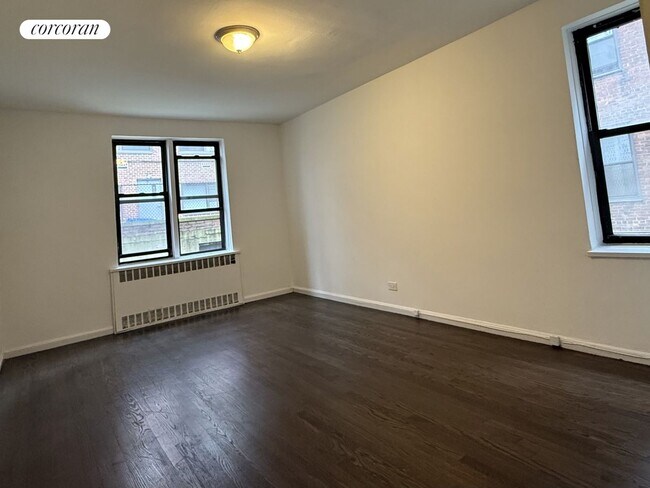 Foto del edificio - 108/50 71st Ave