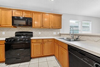 Building Photo - 11739 Edenstone Dr Building Photo - 11739 Edenstone Dr