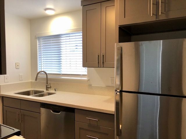 Foto del edificio - Newly Remodeled 2 Bedroom
