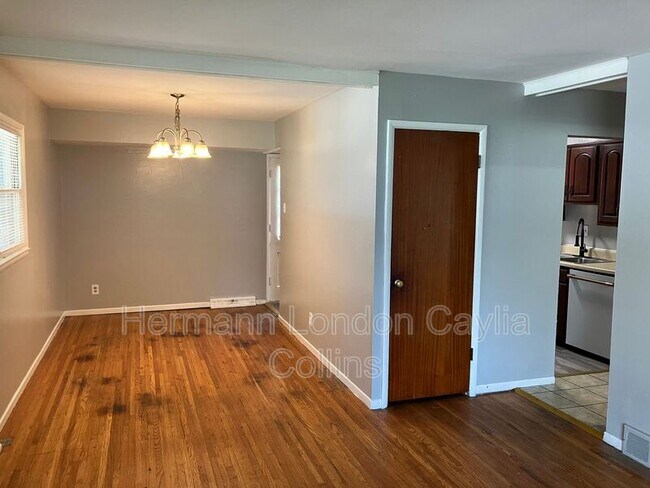 Foto del edificio - 10442 Renfrew Dr