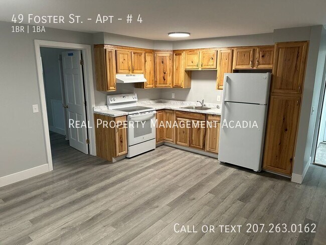 Building Photo - Ground Level 1 Bedroom Apartment - Ellsworth