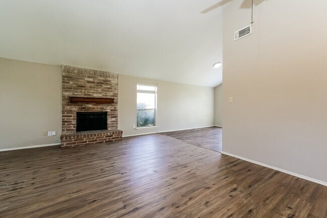 Foto del edificio - 19834 Packwood Dr