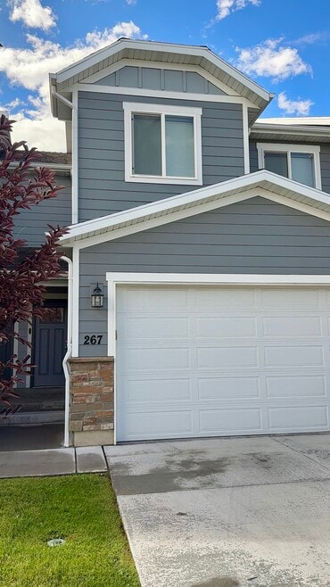 Building Photo - 4067 S 2800 W