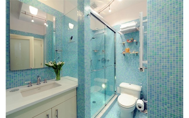 Building Photo - 105 W 77th St