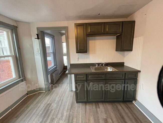 Foto del edificio - 131 N 9th St