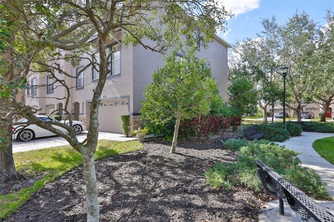 Foto del edificio - 1307 Salem Orchard Ln