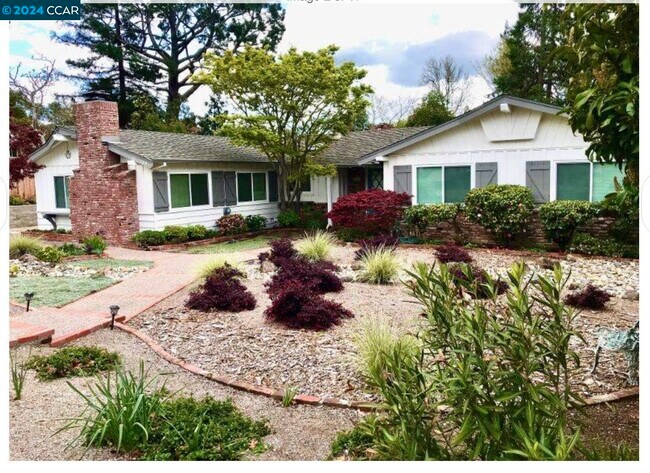 Building Photo - 104 Danza Ct
