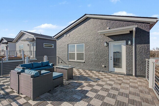 Foto del edificio - 1241 N Avondale Cir