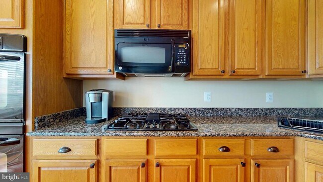 Foto del edificio - 14205 Lusby Ridge Rd