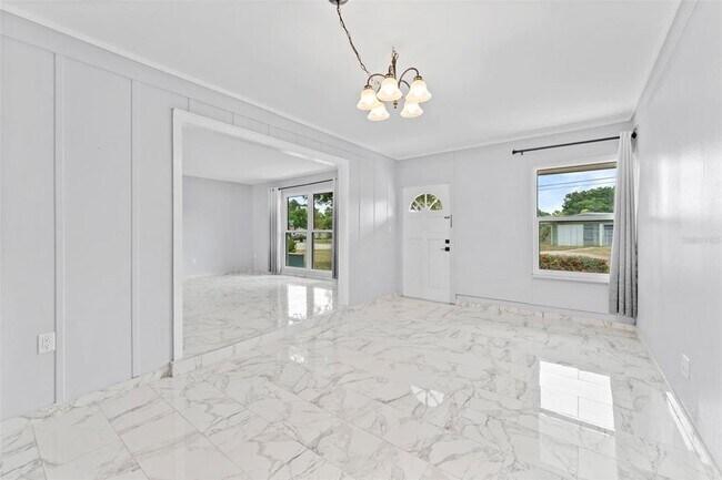 Foto del edificio - 3230 51st St N