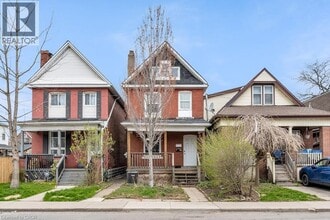 Building Photo - 199 Balmoral Ave N