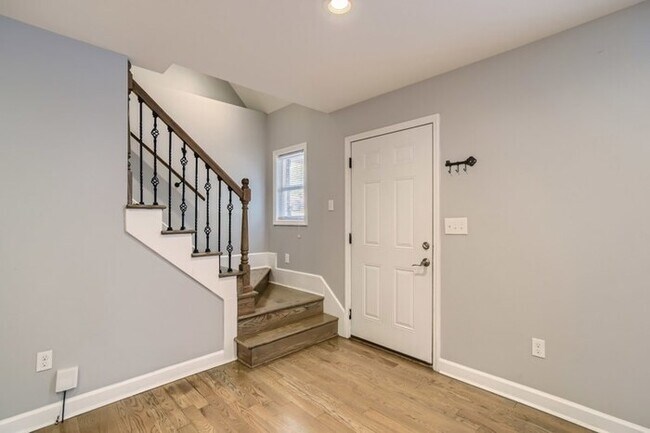 Foto del edificio - 1026 Chelsea Dr, Goodlettsville, TN, 37072
