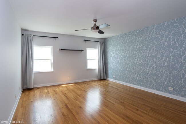 Foto del edificio - 1720 N Kedzie Ave