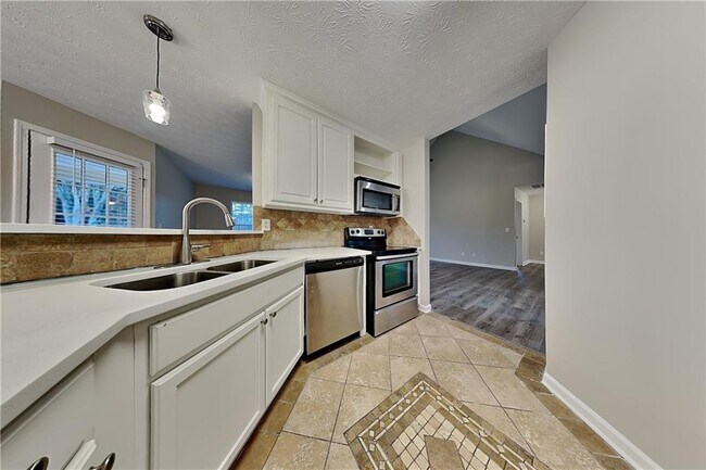 Foto del edificio - 1280 Waterwood Dr