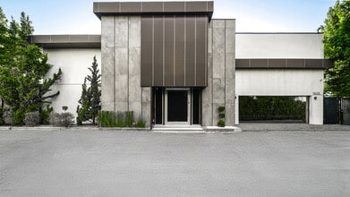 Building Photo - 1623 Viewmont Dr