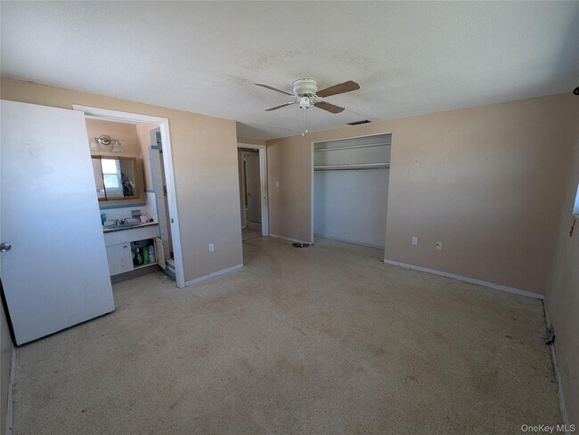 Foto del edificio - 7416 Star Dust Dr