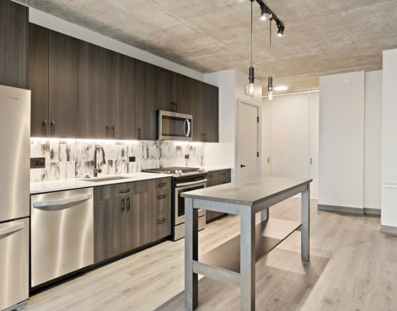 Foto principal - 1333 W Lake St