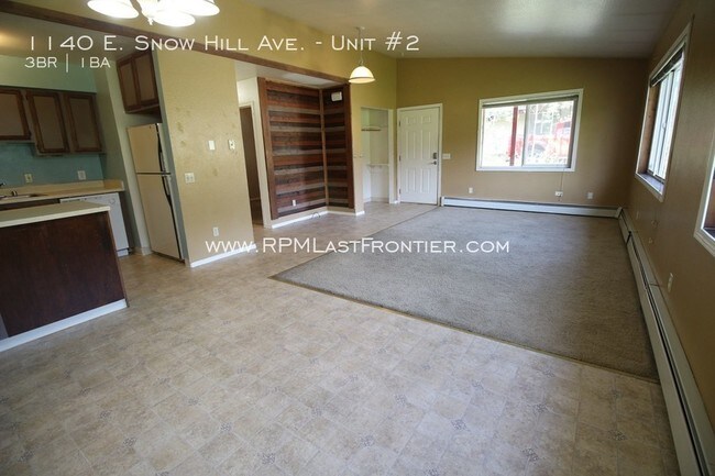 Building Photo - 1140 E Snow Hill Ave