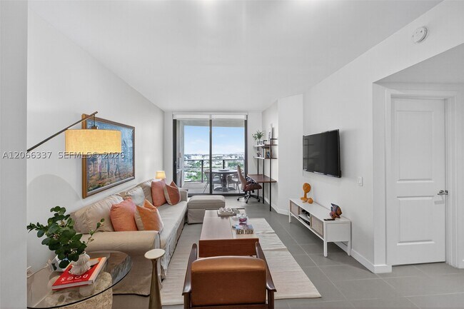 Foto del edificio - 1600 NE 1st Ave