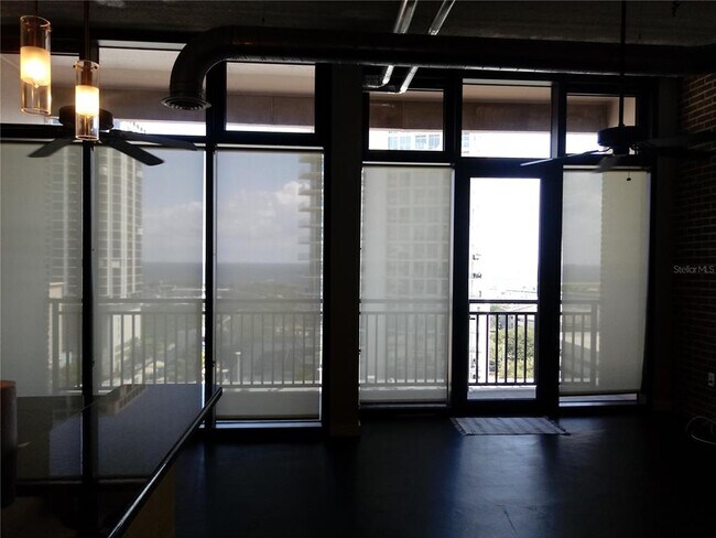 Foto del edificio - 175 2nd St S