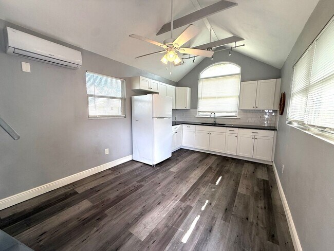 Foto del edificio - 3005 Hawthorne St