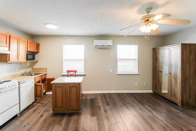 Foto del edificio - 610 Avenue H