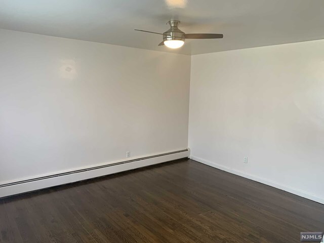 Foto del edificio - 92 Hillside Ave