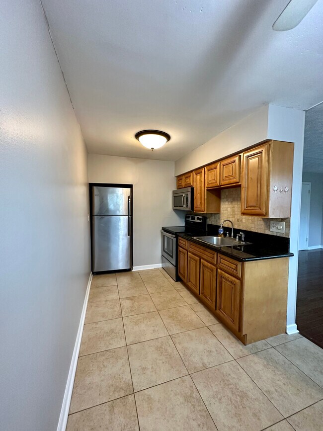 320 Hanna Ave Unit B11, Loveland, OH 45140 320 Hanna Ave Loveland, OH