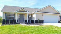 Foto principal - 3905 Hillside Terrace Ln